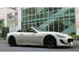 マセラティ グランカブリオ スポーツ Special Edition世界限定車・カブリ国内6台