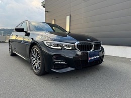 BMW 3シリーズツーリング 320d xドライブ Mスポーツ ディーゼルターボ 4WD ワンオーナー　禁煙車　ハーフレザー