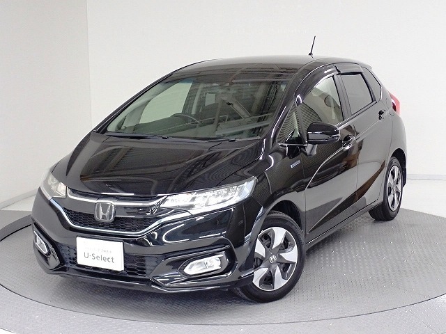 この車両は【Honda中古車認定グレードU-Select】です。無料保証1年間と3つの安心をお約束します。詳しくは下の写真をスクロールして下さい。