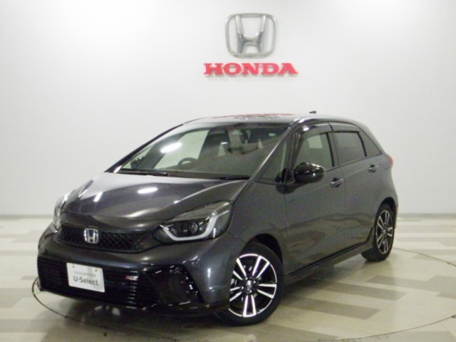令和5年式　e:HEV RSになります！　車体色はメテオロイドグレーメタリック色です！　ホンダカーズ東京中央ユーセレクト三鷹　0422-40-3671
