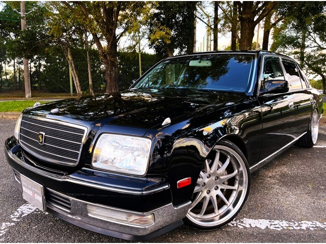 トヨタ　センチュリー トヨタ センチュリー 5.0 2005年 10.2万キロ (福岡県) Car Shop