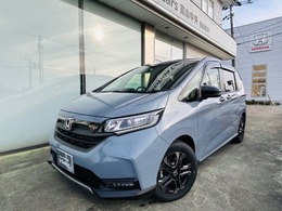 ホンダ フリード 1.5 ハイブリッド クロスター ブラックスタイル 