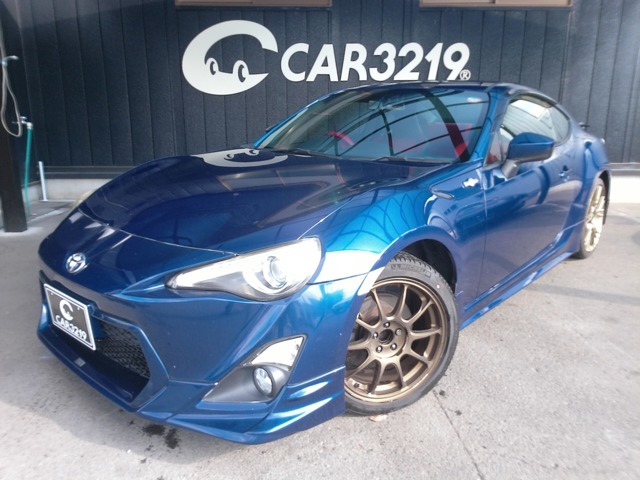 ワンオーナー　修復歴無MT6速　カスタムカー　TRDフルエアロ　TRDマフラー　社外アルミ　シートヒーター　前後ドラレコ　HDDナビ　バックカメラ　フルセグ　Bluetooth接続可　ETC　スマートキープッシュスタート
