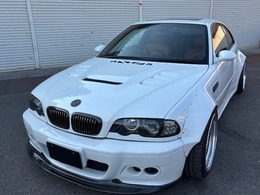 BMW M3 SMGII 18AW ブレンボ前後　オーバーフェンダー