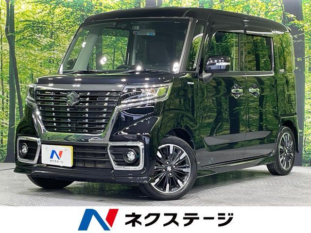 両側電動ドア　SDナビ　バックカメラ　衝突被害軽減システム　禁煙車