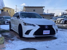レクサス ES 300h Fスポーツ サンルーフ・エンジンスターター