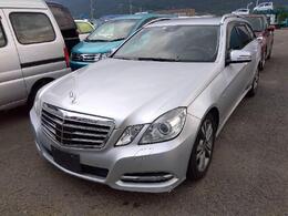 メルセデス・ベンツ Eクラスワゴン E300 4マチック ブルーエフィシェンシー アバンギャルド 