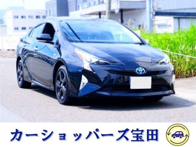 内外装の綺麗なディーラーさんからの下取り車として入庫しました。