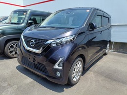 日産 デイズ 660 ハイウェイスターX 7インチナビ・ETC付き