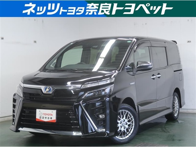 広い室内と整った装備で快適な日常使いが出来ます！移動も荷物を運ぶのも得意ですよ！キャンプなんかも向いてます！