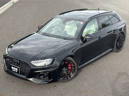 アウディ RS4アバント 2.9 4WD 