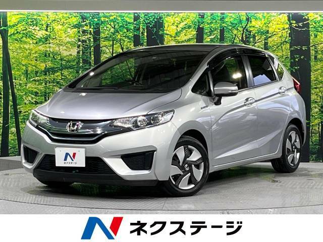 禁煙車　純正ナビ　バックカメラ　ETC　Bluetooth　フルセグ