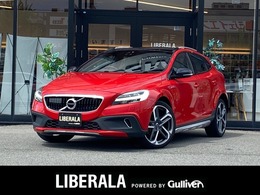ボルボ V40クロスカントリー D4 アクティブ エディション ディーゼルターボ GR ACC 純正ナビ Bカメ 革温席 ETC