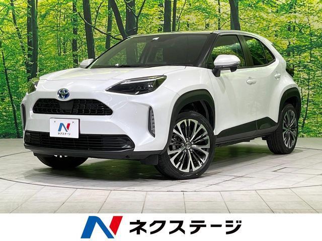 4WD　純正ディスプレイオーディオ　バックカメラ　衝突被害軽減システム