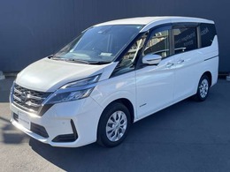 日産 セレナ 2.0 XV アラウンドビュー