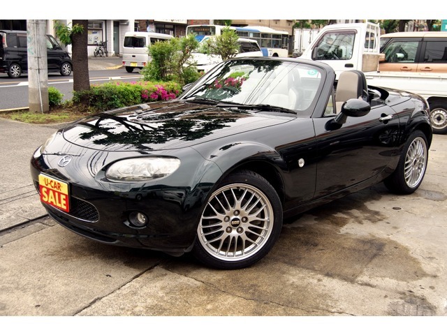 マツダ ロードスター 2.0 ブレイズエディション RHT 2008年 7.2