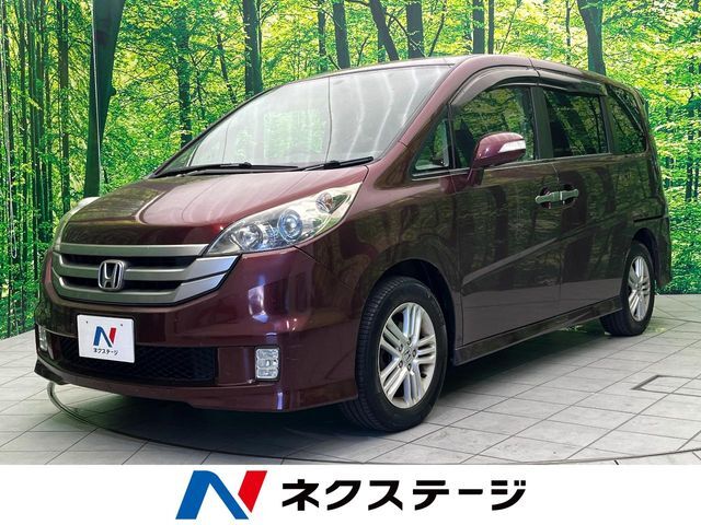 4WD　メーカー8型ナビ　フリップダウンモニター　バックカメラ