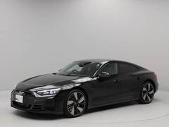 e-tron GTクワトロ
