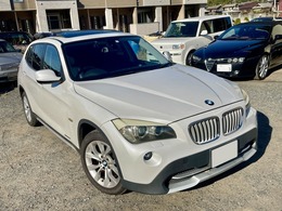 BMW X1 xドライブ 25i 4WD サンルーフ　パールホワイト　　ドラレコ