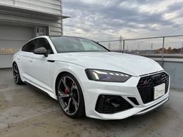 アウディ RS5スポーツバック 2.9 4WD ブラック Audi rings PKG