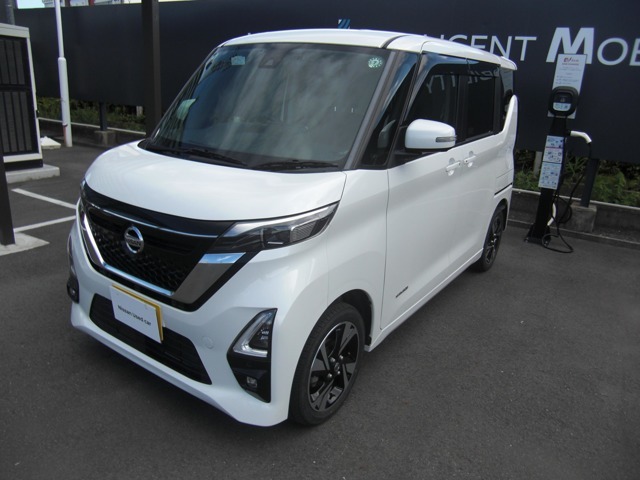 当店展示車両をご覧いただきありがとうございます！本車両は、商談中の場合がありますので、お手数ですがご来店前に一度ご連絡お願い致します。