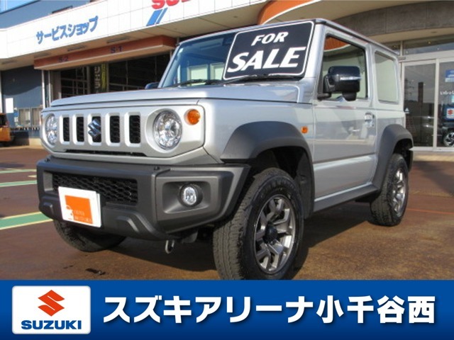 ジムニーシエラJC　4AT　パートタイム4WD　シルキーシルバーです。フロントグリルボディ同色塗装塗装済みです。