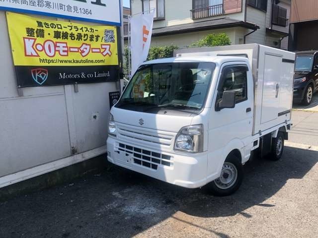 ネットに掲載している以外にも多数のお車を取り扱っています。店舗に展示していますので是非お立ち寄りください。