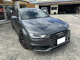 アウディ A4アバント 2.0 TFSI Sラインパッケージ 本革
