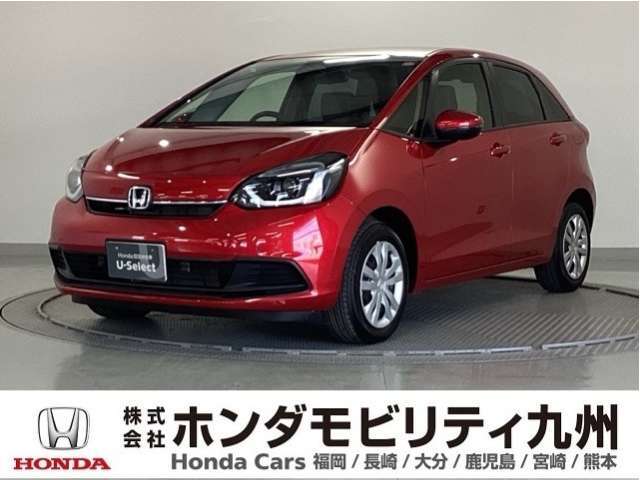 フィット　ホームです！純正メモリーナビ、衝突低減ブレーキ、ドラレコ、リアカメラ、LEDヘッド、ETC他、充実しています！