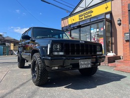ジープ チェロキー リミテッド 4WD 