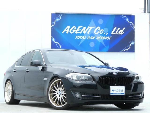 ラグジュアリーを体感してみてください！　BMW　523i入庫です☆彡