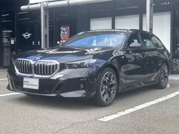 BMW 5シリーズツーリング 523d xドライブ Mスポーツ ディーゼルターボ 4WD デモレンタカー ACC 全方位 20AW