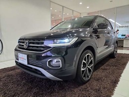 フォルクスワーゲン T-Cross TSI スタイル デザインパッケージ付　専用18インチAW
