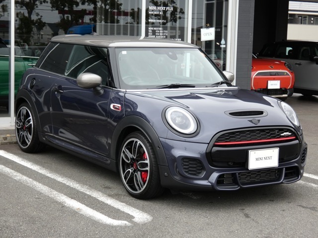 当店の中古車をご覧いただき、ありがとうございます！MINI 3ドア ジョンクーパーワークス GPインスパイア―ドのご紹介です！