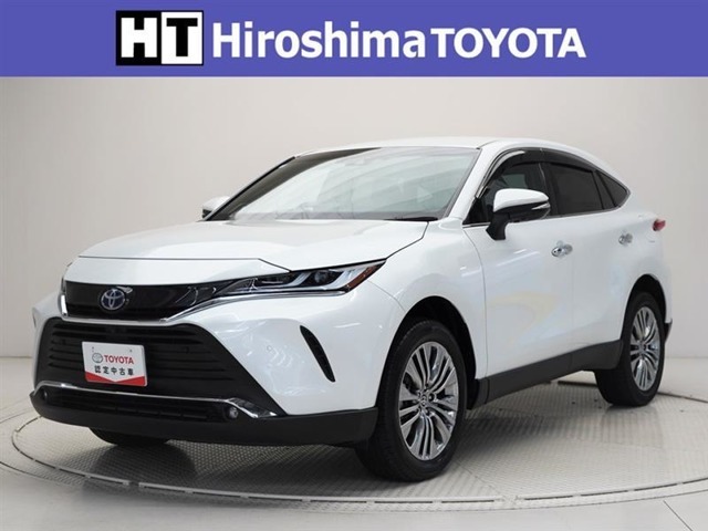 数ある中広島トヨタの中古車をご覧くださりありがとうございます。当社の中古車は徹底したクリーニングを施しピカピカに生まれ変わっています。