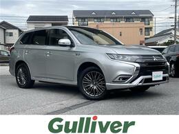 三菱 アウトランダーPHEV 2.4 S エディション 4WD 禁煙 ワンオーナー 純正ナビ