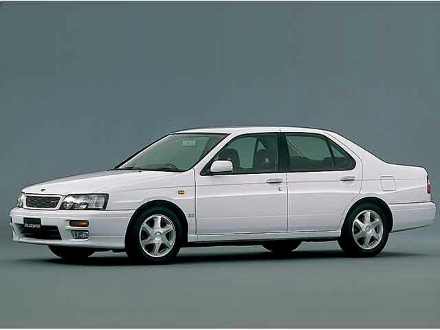 日産 ブルーバード