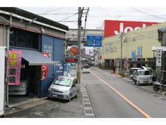 ジョーシン美原店様は斜め向かい！お隣はローソン♪お車でご来店の目印に！交通機関ご利用でご来店の際は、是非ご一報下さい！