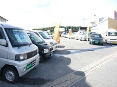 この度の、東北地方太平洋沖地震により被掲載車輌以外にも、ぞくぞくお買い得車を入庫しています。