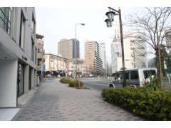 飯田橋駅徒歩6分、小石川後楽園向かいと利便性の良い立地です。