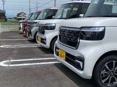 グループ在庫台数300台！尾張エリア最大級の登録済未使用車専門店！「格安」「安心」「すぐ納車」！