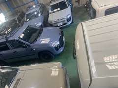 弊社ショールームは屋内展示場となっておりますので、雨の日などでもゆっくりとご覧いただけます。