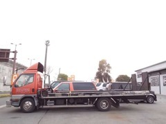積載車完備☆エスカレード、ナビゲーター等フルサイズSUVも対応できます！故障、トラブルなど万一の場合でも安心です！