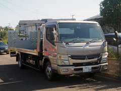 ローダー車も完備しております。納車・お引取り・何でもお任せ下さい☆