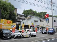 店頭に無いお車でも全国の提携オークション会場からお客様のご要望とご予算に合った1台をお探し致します。