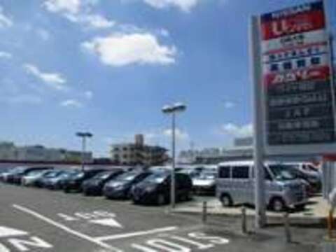 日産大阪販売（株） UCARS箕面