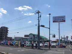 大野辻交差点から西へ500m交差点南！青の看板が目印♪