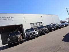記録簿付の高年式ディーラー車＆ワンオーナー車を常時100台～展示しております。