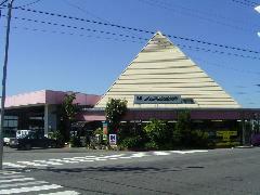 三角の屋根が目印です！当店はJU加盟店です！