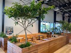 カフェも併設しております。帰り道にU-BASE COFFEEでほっと息抜き、おすすめです♪
